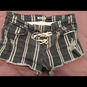 Distressed billabong shorts